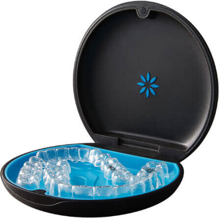 invisalign aligner